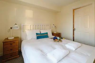 Image de 1 Coastguard Court - sleeps 2 guests  in 1 bedroom