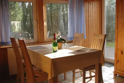 Image de Ferienhaus Direkt am KĂĽstenwald nur 10 Minuten FuĂźweg zum Strand