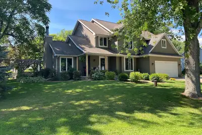 Image de Family home near 2024 Nfl draft & only 14miles from Eaa