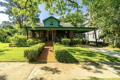 Image de The Cozy Bear Bungalow