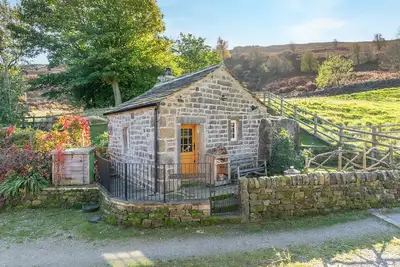 Image de The Woolcombers is an idyllic and romantic retreat for two situated in Ilkley.