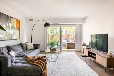Image de Modern Menlo Park Apartment Nr Stanford University & Hospital