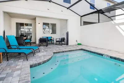 Image de Rent the Perfect 4 Bedroom Townhome on Solara Resort, Orlando Townhome 5781