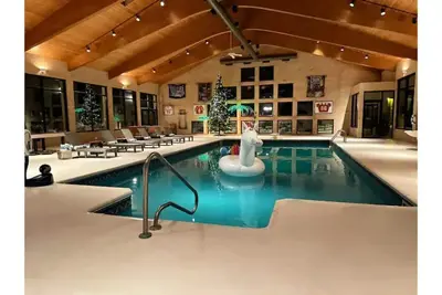 Image de Stien Oasis: Heated Indoor Pool Oasis With Theater, Bar&Tennis Court.