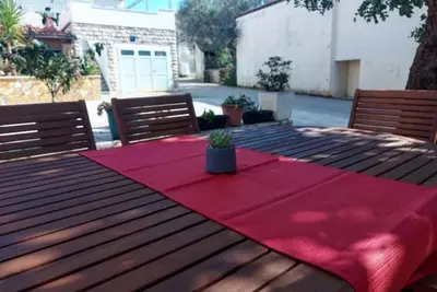 Image de Appartement d'une chambre avec la terrasse Loviste, Peljesac (A-20427-b)