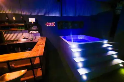Image de Casa Hotel en el Mejor Lugar de Medellin Cerca a Restaurantes y Clubes Nocturnos