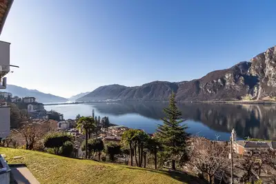 Image de Wrap around Lake Views Family sized condo with large balcony