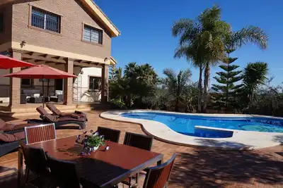 Image de Exclusive Villa With Private Heated Pool And Games Room.