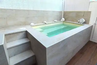 Image de Modern house with fantastic sea views, heated Jacuzzi and Wifi