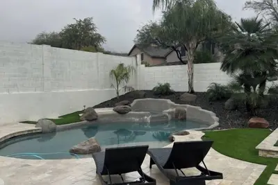 Image de Beautiful North Scottsdale Home- Waste Management/ SuperBowl