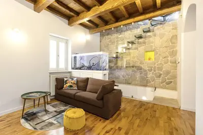 Image de [Linfa Home] Apartment with terrace and fireplace