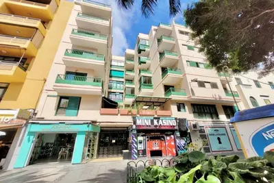 Image de Central Plaza by The Ocean Rentals