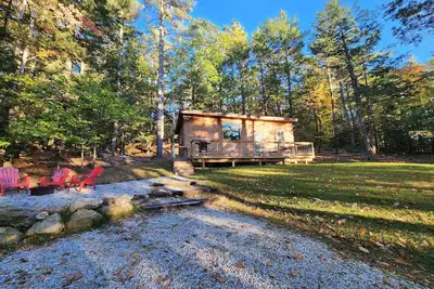 Image de Quiet private pond getaway