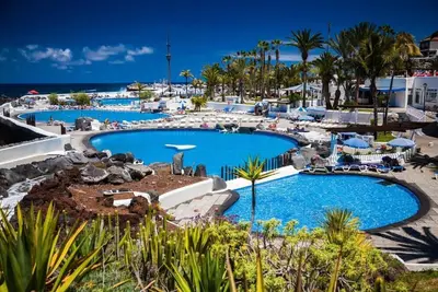 Image de Compostelana Club House 5