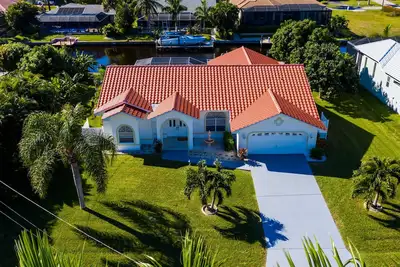 Image de Happy Cape 52