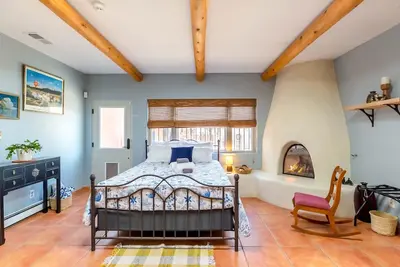 Image de Hot Tub+Fire Pit+Gated Property+Walkers Paradise