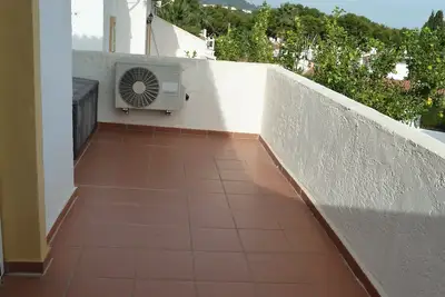 Bungalow Tout Confort, Belle Vue, Terrasse, Proche Plage!