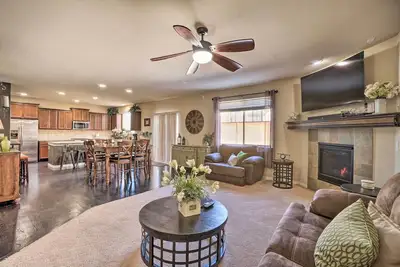 Image de Pet-Friendly Parker House Rental w/ Home Gym!