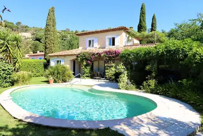 Image de Villa 3 chambres à Grimaud - Piscine privée, Climatisation