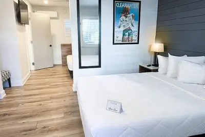 Devon Shores - Standard Double Queen