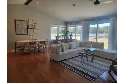 Image de 3 Br Bay Home w Private Dock & all the Amenities