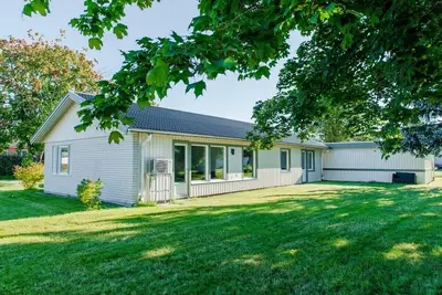 Image de Spacious Villa in the high coast