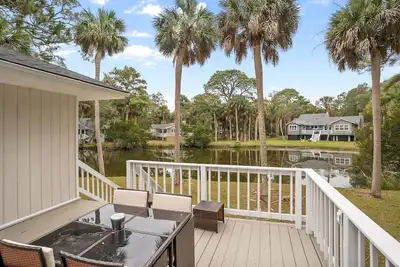 Image de Peaceful Pet & Family Friendly w/ Pond Views + Purchase Cards, No Extra Tax!