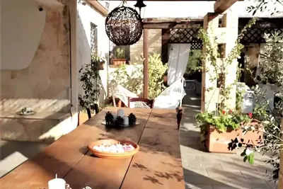Image de SunShine House - Ostuni. A splendid 8 people's house with swimming pool.