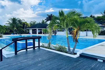 Image de The Denz- Home away from home