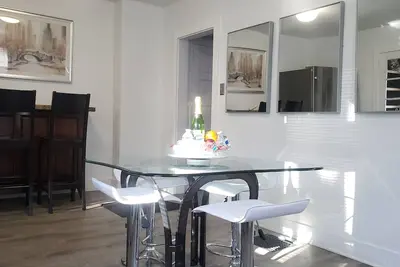 Image de Cozy 2-bedroom vacation home《 free WiFi & parking 》New London, Connecticut, Usa