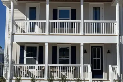 Image de Spacious Beach Home Steps from Boardwalk!