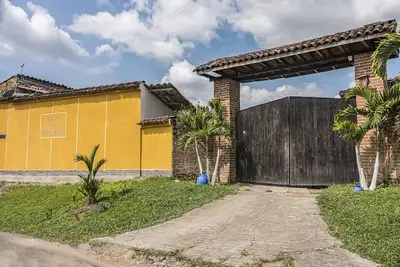 Image de Typical and Modern Lodging in the Coffee Triangle