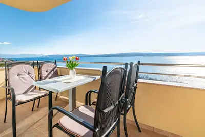 Image de Appartement de deux chambres avec le balcon et la vue sur le mer Dramalj, Crikvenica (A-19997-e)