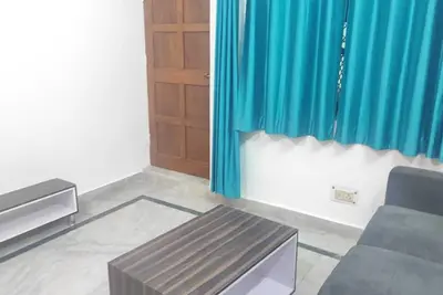 Image de One bed room set in the main market area of sector 7 dwarka new delhi