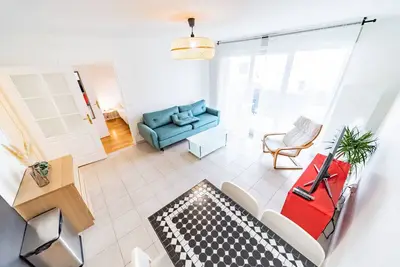 Image de Charmant T2 (44m2) lumineux avec Terrasse