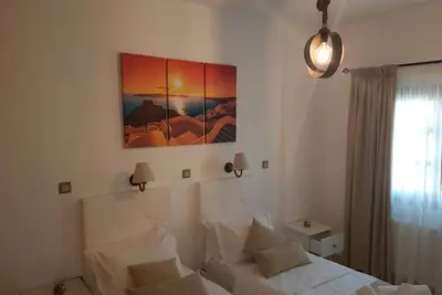 Quiet beautiful apartment, 10min. walk to the beach and all amenities