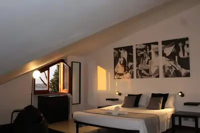 Image de Comfortable apartment in nature (Free Parking)-just a stone's throw from the park