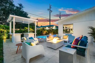 Image de Jupiter Sands, Tequesta | Pool/Spa. Sleeps 10!