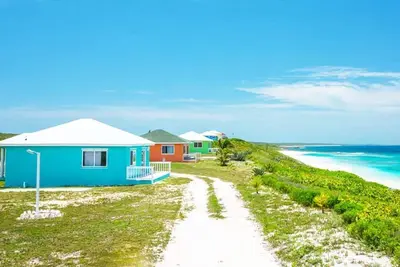 Image de 1 Bedroom Ocean View, Shell Shack Eco friendly cottage