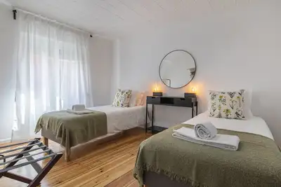 Image de Downtown Iii by Lisbon Heart