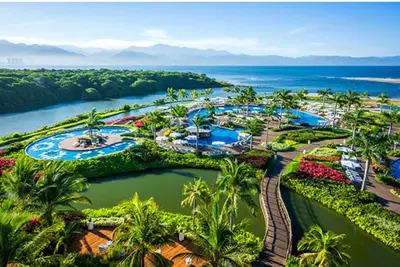 Image de Grand Luxxe Golf & Spa - Spacious 2 or 3 Bedroom Suite - Golf & Spa set prices