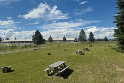 Image de Camp Site on 24 Acre Horse Farm - Wellness Retreat Center