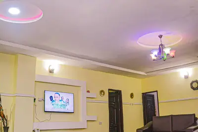 Image de Luxury Fully Furnished Apartments in Owerri, Imo State.