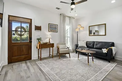 Image de Old Town Bay St Louis Vacation Rental 2bd/2bth home