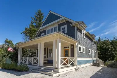 Image de A Breath of Fresh Air: Private Hot Tub, Dog Friendly!