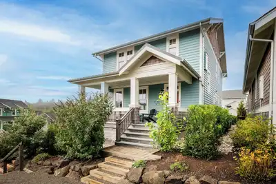 Image de Seabrook's Good Day Sunshine, a spacious home!