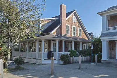 Image de Seabrook's Let It Be: Dog Friendly & Hot Tub