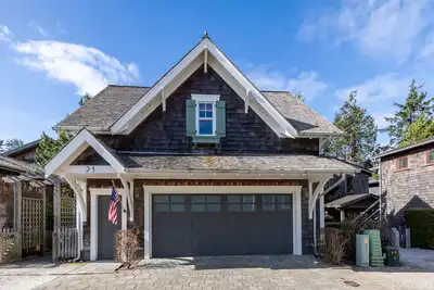Image de Seabrook's Nantucket House: Oceanfront, Dog Friendly