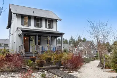 Image de Seabrook's Sea Babys, a 2-bedroom farmhouse!