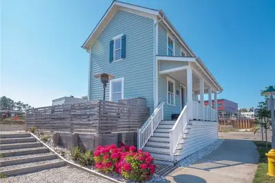 Image de Seabrook's Seaglass Cottage, close to the indoor pool!